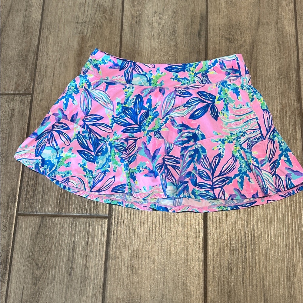 Lilly Pulitzer Pink Floral Athletic Skort with Blue Accents